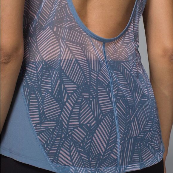 Lululemon Cool To Street Tank - Picture 2 of 6